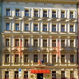 Mala Strana 4*, Praga Czechy